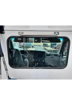 KENWORTH T680 GLASS, BACK
