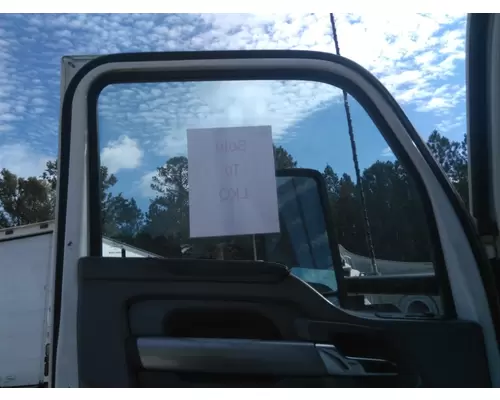 KENWORTH T680 GLASS, DOOR, FRONT