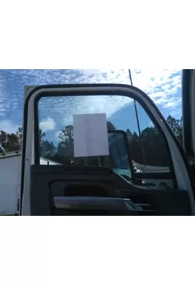 KENWORTH T680 GLASS, DOOR, FRONT