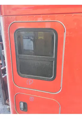 KENWORTH T680 GLASS, SLEEPER