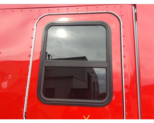 KENWORTH T680 GLASS, SLEEPER
