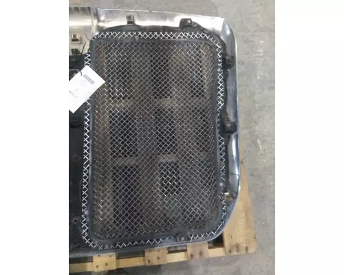 KENWORTH T680 GRILLE