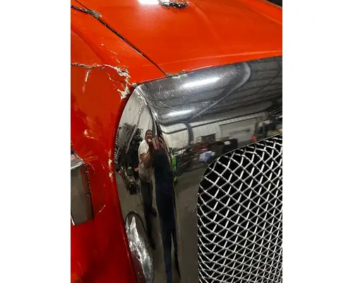 KENWORTH T680 Grille