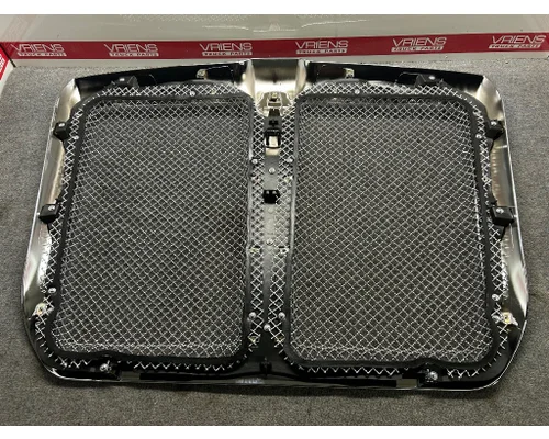 KENWORTH T680 Grille