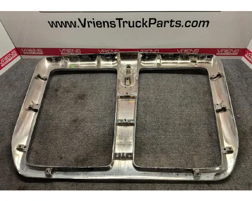 KENWORTH T680 Grille
