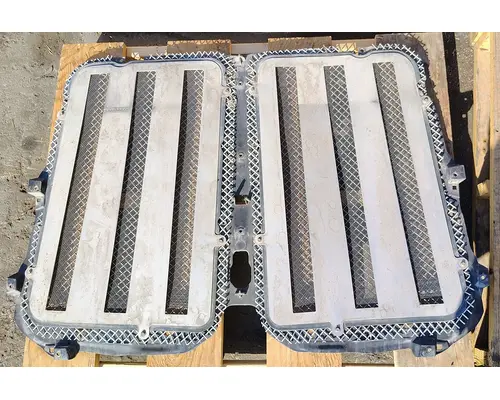 KENWORTH T680 Grille