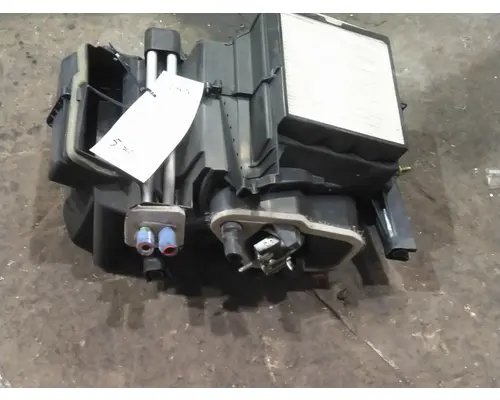 KENWORTH T680 HEATER ASSEMBLY