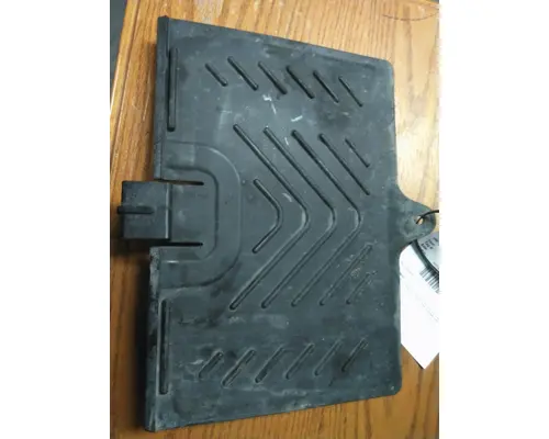 KENWORTH T680 HOOD, FENDER