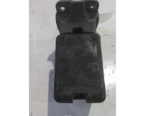KENWORTH T680 HOOD BRACKET
