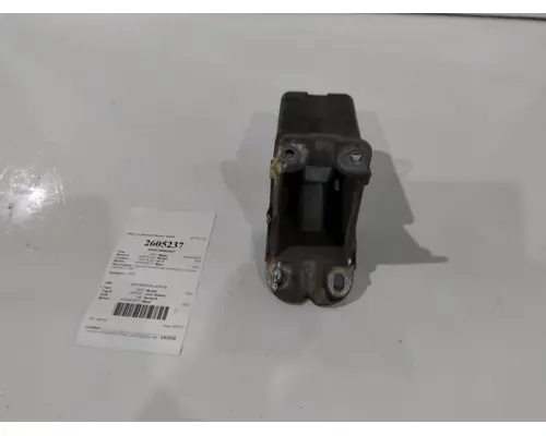 KENWORTH T680 HOOD BRACKET