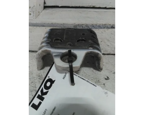 KENWORTH T680 HOOD BRACKET