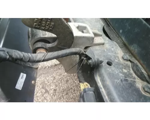 KENWORTH T680 HOOD BRACKET