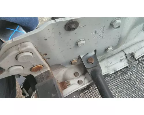KENWORTH T680 HOOD BRACKET