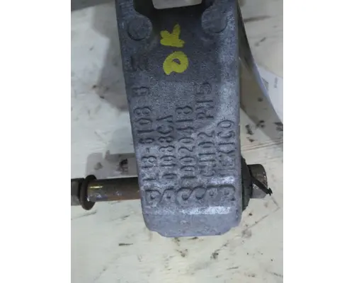 KENWORTH T680 HOOD BRACKET