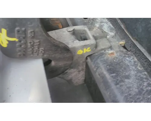 KENWORTH T680 HOOD BRACKET