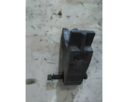 KENWORTH T680 HOOD BRACKET