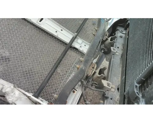 KENWORTH T680 HOOD BRACKET