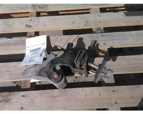 KENWORTH T680 HOOD HINGE