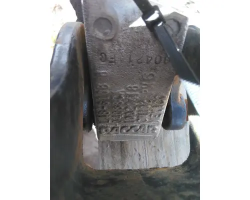 KENWORTH T680 HOOD HINGE