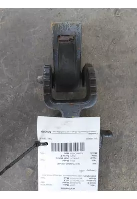 KENWORTH T680 HOOD HINGE