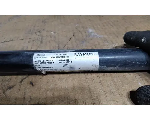 KENWORTH T680 HOOD SHOCKSTRUT