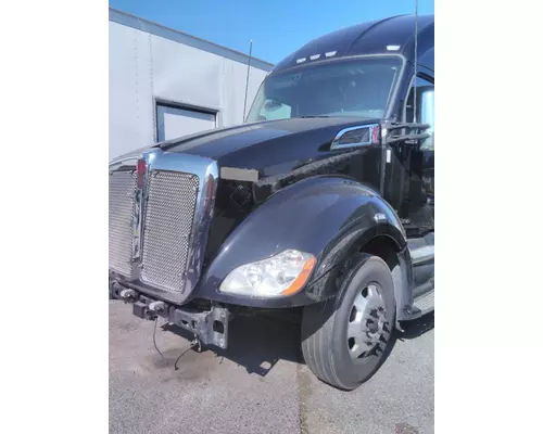 KENWORTH T680 HOOD