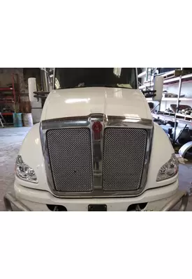 KENWORTH T680 HOOD