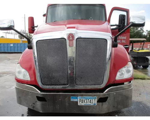 KENWORTH T680 HOOD