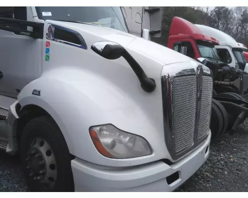 KENWORTH T680 HOOD