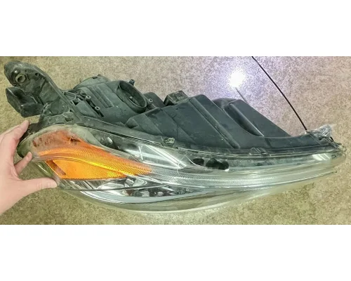 KENWORTH T680 Headlamp Assembly
