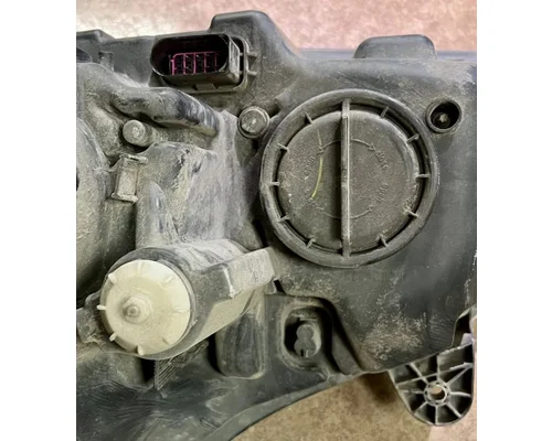KENWORTH T680 Headlamp Assembly