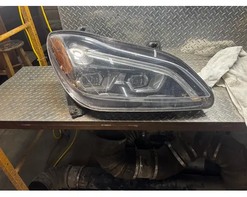 KENWORTH T680 Headlamp Assembly