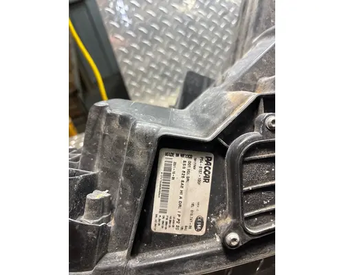 KENWORTH T680 Headlamp Assembly