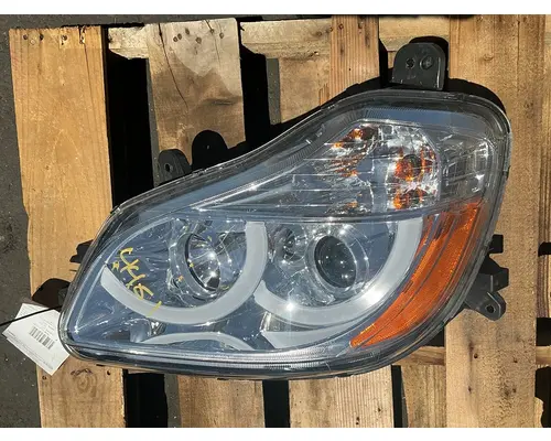 KENWORTH T680 Headlamp Assembly