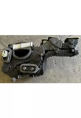 KENWORTH T680 Heater Assembly