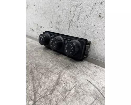 KENWORTH T680 Heater or Air Conditioner Parts, Misc.