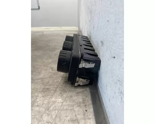 KENWORTH T680 Heater or Air Conditioner Parts, Misc.
