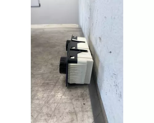 KENWORTH T680 Heater or Air Conditioner Parts, Misc.