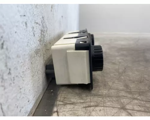 KENWORTH T680 Heater or Air Conditioner Parts, Misc.