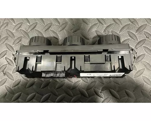KENWORTH T680 Heater or Air Conditioner Parts, Misc.