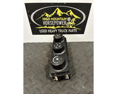 KENWORTH T680 Heater or Air Conditioner Parts, Misc.