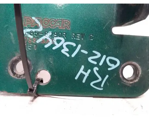 KENWORTH T680 Hood Hinge