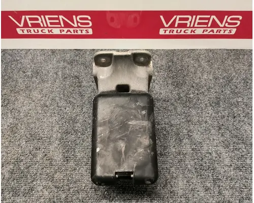 KENWORTH T680 Hood Parts