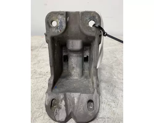 KENWORTH T680 Hood Rest