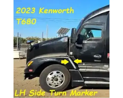 KENWORTH T680 Hood Trim & Misc. Parts