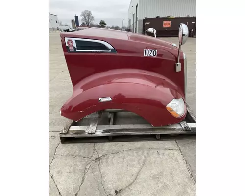 KENWORTH T680 Hood