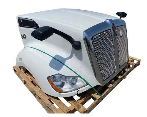 KENWORTH T680 Hood