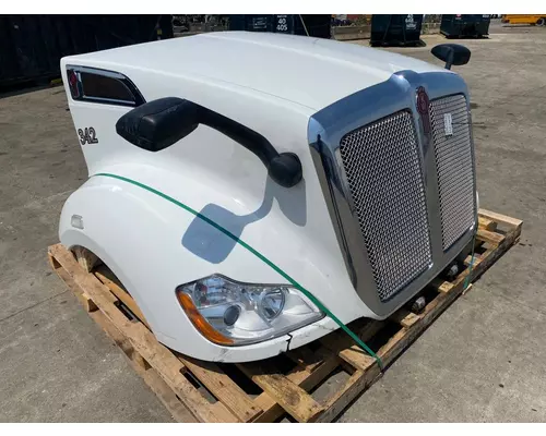 KENWORTH T680 Hood