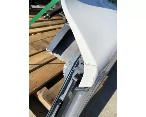 KENWORTH T680 Hood