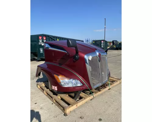 KENWORTH T680 Hood